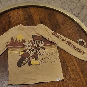 Gap long sleeve mickey mouse shirt 5 years